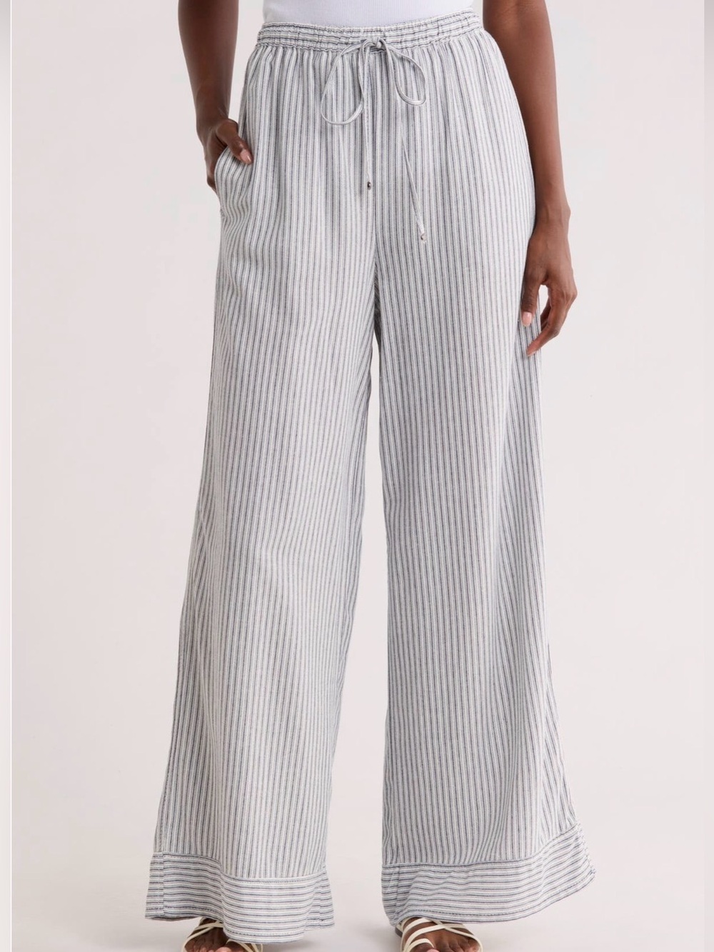 Max Studio White and Gray Vertical-Stripe Wide-Leg Drawstring Pants